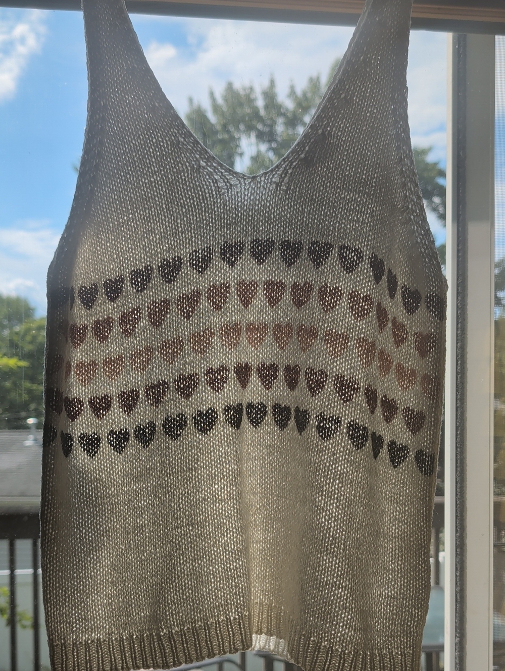 Knit Heart Pattern Sleeveless Tank - Cream with Multicolor Hearts